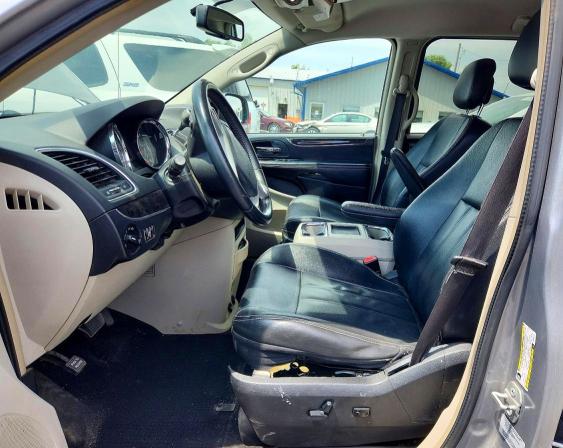 Продажа на аукционе авто 2015 Chrysler Town & Country, vin: 2C4RC1BGXFR534197, номер лота: 54313106