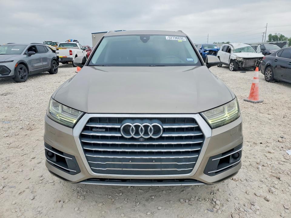 Продаж на аукціоні авто 2017 Audi Q7, vin: WA1VAAF77HD023125, номер лоту: 52738836