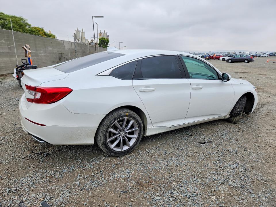 Продажа на аукционе авто 2021 Honda Accord, vin: 1HGCV1F18MA010345, номер лота: 53352476