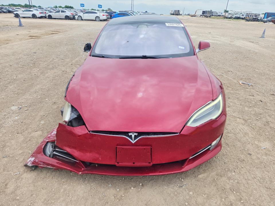 53607826 :رقم المزاد ، 5YJSA1E21HF210352 vin ، 2017 Tesla Model S مزاد بيع