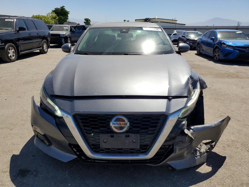 54171306 :رقم المزاد ، 1N4BL4EV1KC246333 vin ، 2019 Nissan Altima مزاد بيع