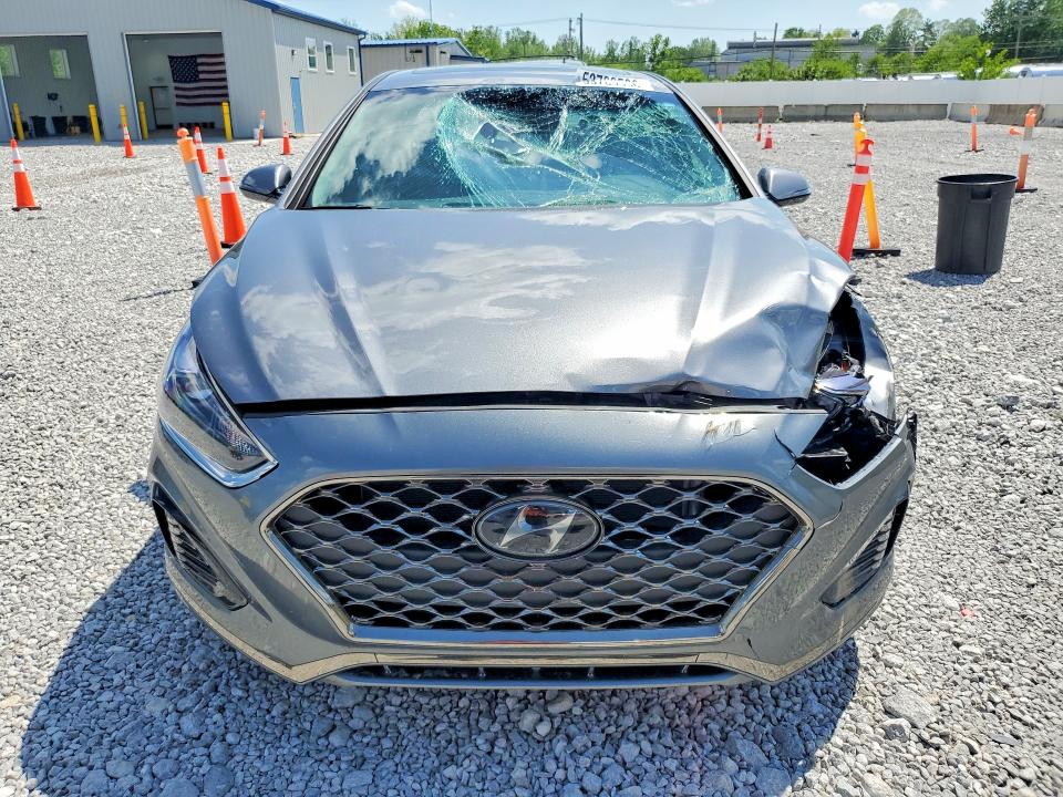 53769586 :رقم المزاد ، 5NPE34AF2JH721299 vin ، 2018 Hyundai Sonata مزاد بيع