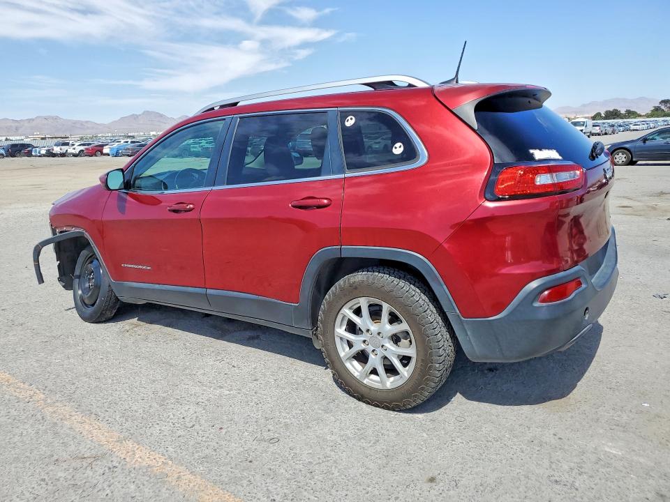 52961666 :رقم المزاد ، 1C4PJLCB5HW592059 vin ، 2017 Jeep Cherokee مزاد بيع