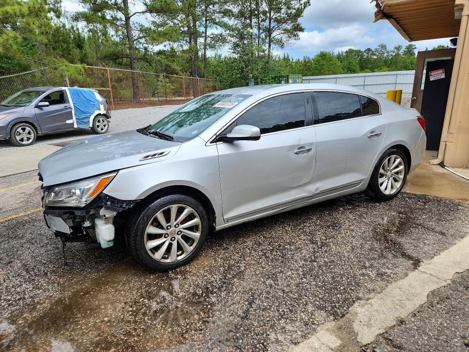 Продажа на аукционе авто 2015 Buick Lacrosse, vin: 1G4GA5G33FF151490, номер лота: 53303726
