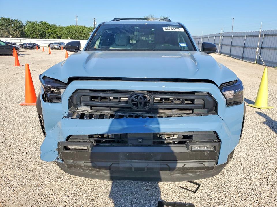 53263206 :رقم المزاد ، JTEVA5AR4S5009105 vin ، 2025 Toyota 4runner مزاد بيع