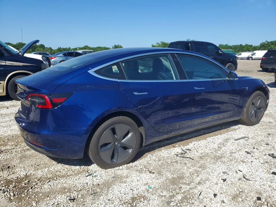 Продажа на аукционе авто 2018 Tesla Model 3, vin: 5YJ3E1EA6JF017006, номер лота: 54898636