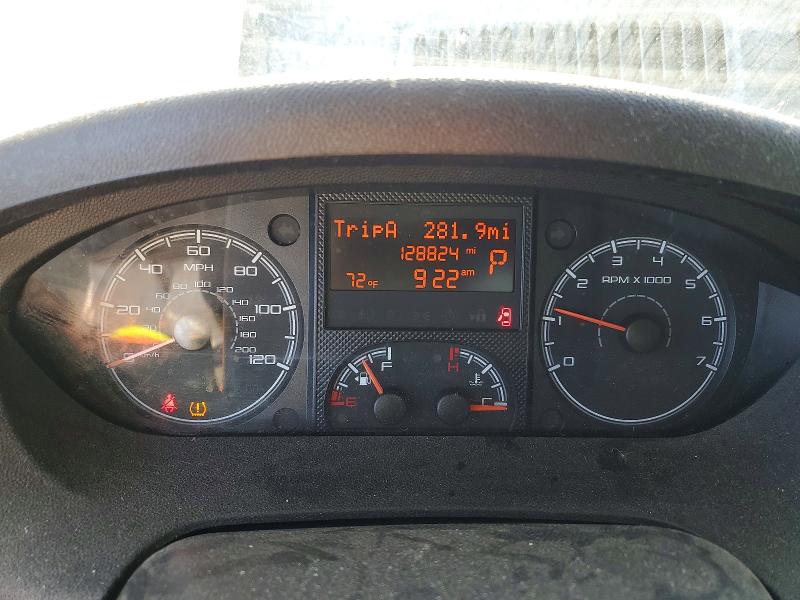 53055606 :رقم المزاد ، 3C6TRVAG2HE547681 vin ، 2017 Ram Promaster 1500 مزاد بيع