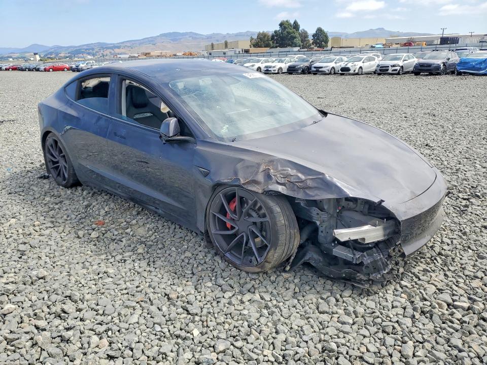 2024 Tesla Model 3 მანქანა იყიდება აუქციონზე, vin: 5YJ3E1ET9RF808563, აუქციონის ნომერი: 54590726