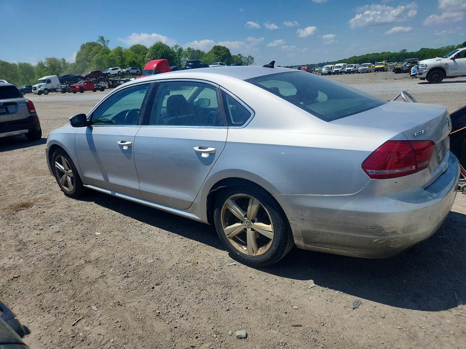 54363586 :رقم المزاد ، 1VWBP7A37DC120627 vin ، 2013 Volkswagen Passat مزاد بيع