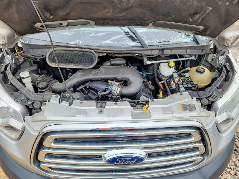 54275686 :رقم المزاد ، 1FTYE1CM9JKB42040 vin ، 2018 Ford Transit مزاد بيع