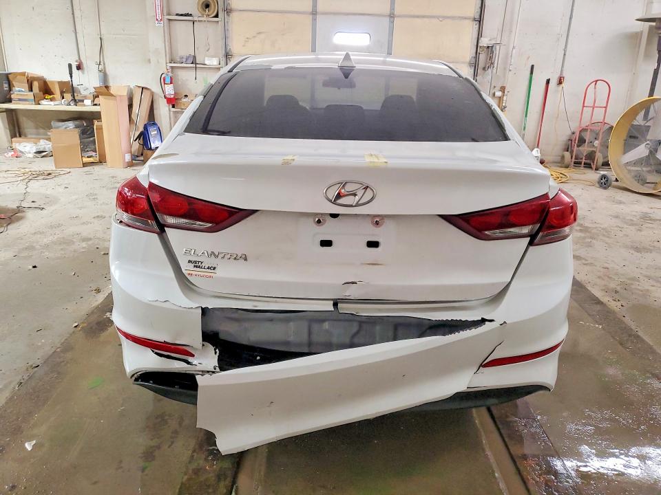 2018 Hyundai Elantra მანქანა იყიდება აუქციონზე, vin: 5NPD84LF5JH343845, აუქციონის ნომერი: 51839266