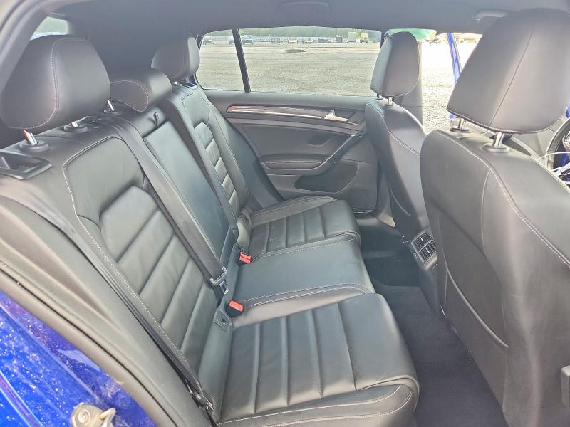 2015 Volkswagen Golf R მანქანა იყიდება აუქციონზე, vin: WVWLF7AU3FW210975, აუქციონის ნომერი: 52446276