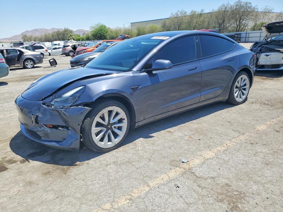 2022 Tesla Model 3 მანქანა იყიდება აუქციონზე, vin: 5YJ3E1EB6NF187526, აუქციონის ნომერი: 54891136