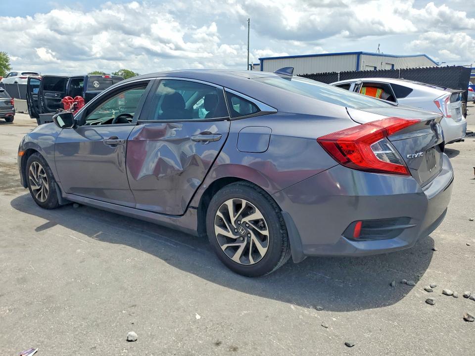 2017 Honda Civic მანქანა იყიდება აუქციონზე, vin: 19XFC2F75HE071747, აუქციონის ნომერი: 52039316