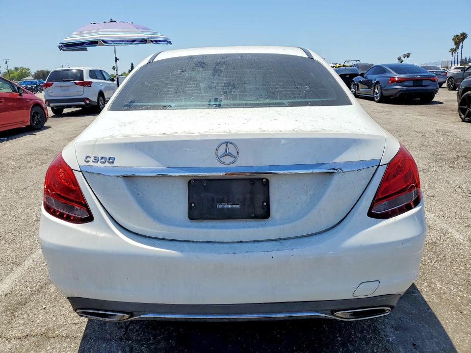 Продажа на аукционе авто 2015 Mercedes-benz C, vin: 55SWF4JB0FU049577, номер лота: 54120366