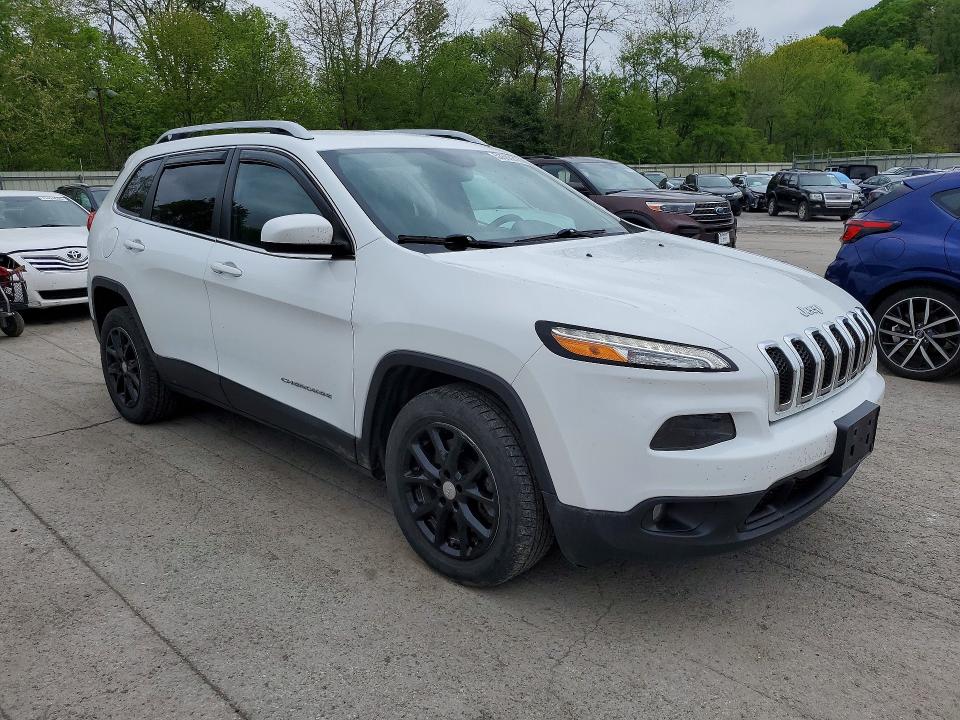 53568216 :رقم المزاد ، 1C4PJLCB1HW643928 vin ، 2017 Jeep Cherokee مزاد بيع