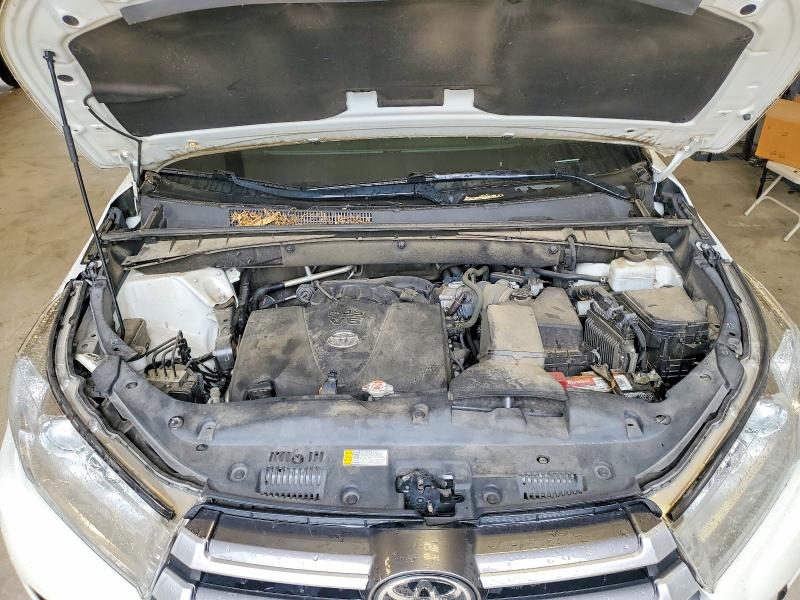 2019 Toyota Highlander მანქანა იყიდება აუქციონზე, vin: 5TDZZRFH7KS356119, აუქციონის ნომერი: 53953996