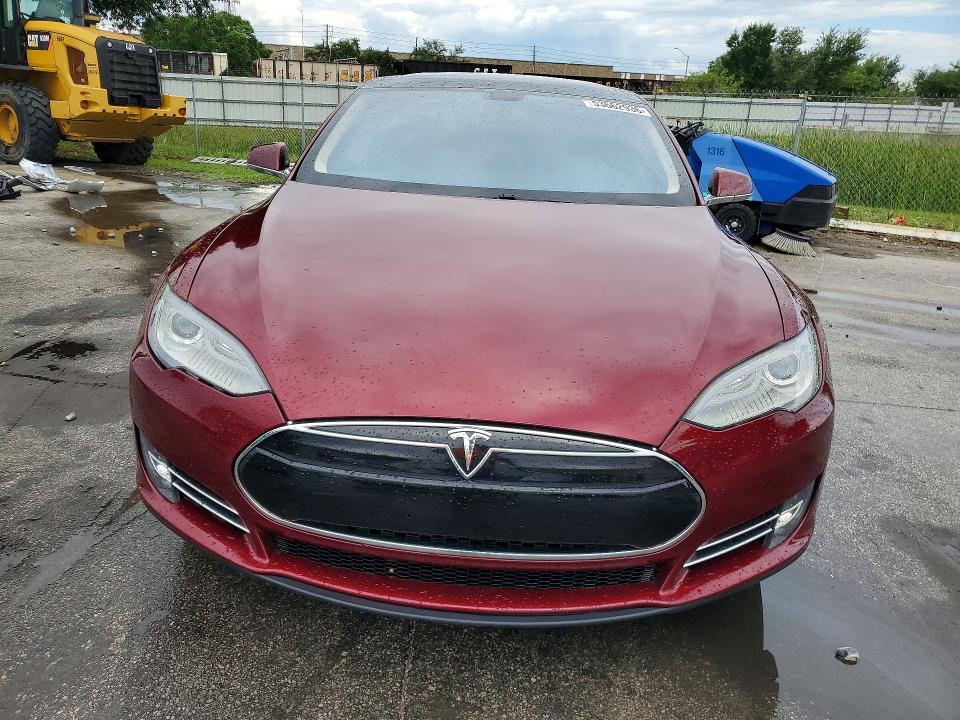 2012 Tesla Model S მანქანა იყიდება აუქციონზე, vin: 5YJSA1DP7CFS00687, აუქციონის ნომერი: 53662936