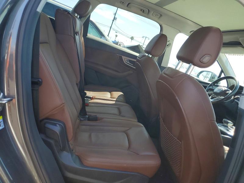 53656256 :رقم المزاد ، WA1LHAF75KD037146 vin ، 2019 Audi Q7 مزاد بيع