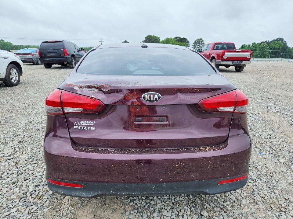 2018 Kia Forte მანქანა იყიდება აუქციონზე, vin: 3KPFK4A79JE228191, აუქციონის ნომერი: 52495776