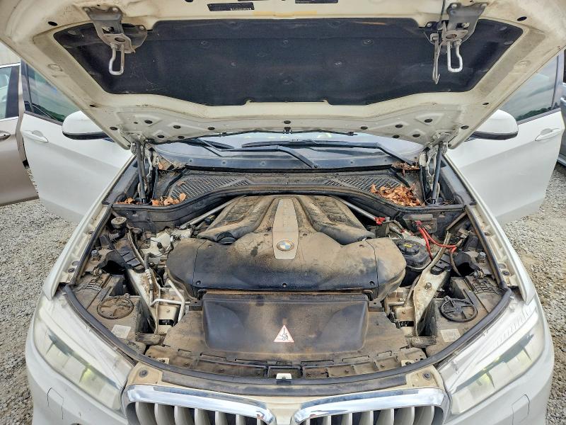 2015 Bmw X5 მანქანა იყიდება აუქციონზე, vin: 5UXKR6C5XF0J77316, აუქციონის ნომერი: 54051726