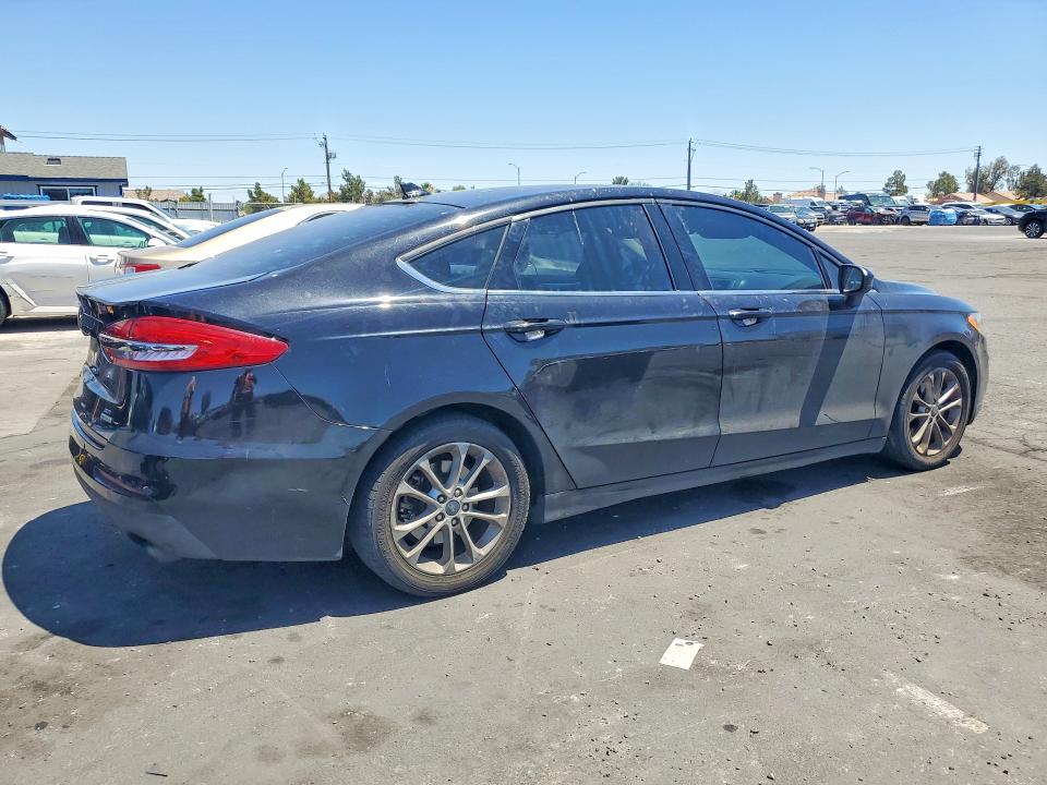 Продажа на аукционе авто 2019 Ford Fusion, vin: 3FA6P0HD1KR201234, номер лота: 52904306
