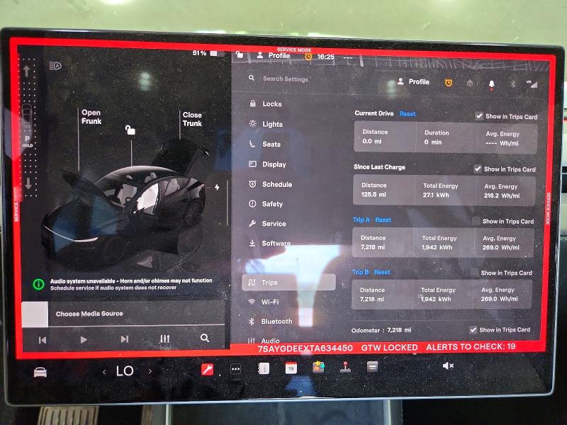 Продаж на аукціоні авто 2026 Tesla Model Y, vin: 7SAYGDEEXTA634450, номер лоту: 53705016