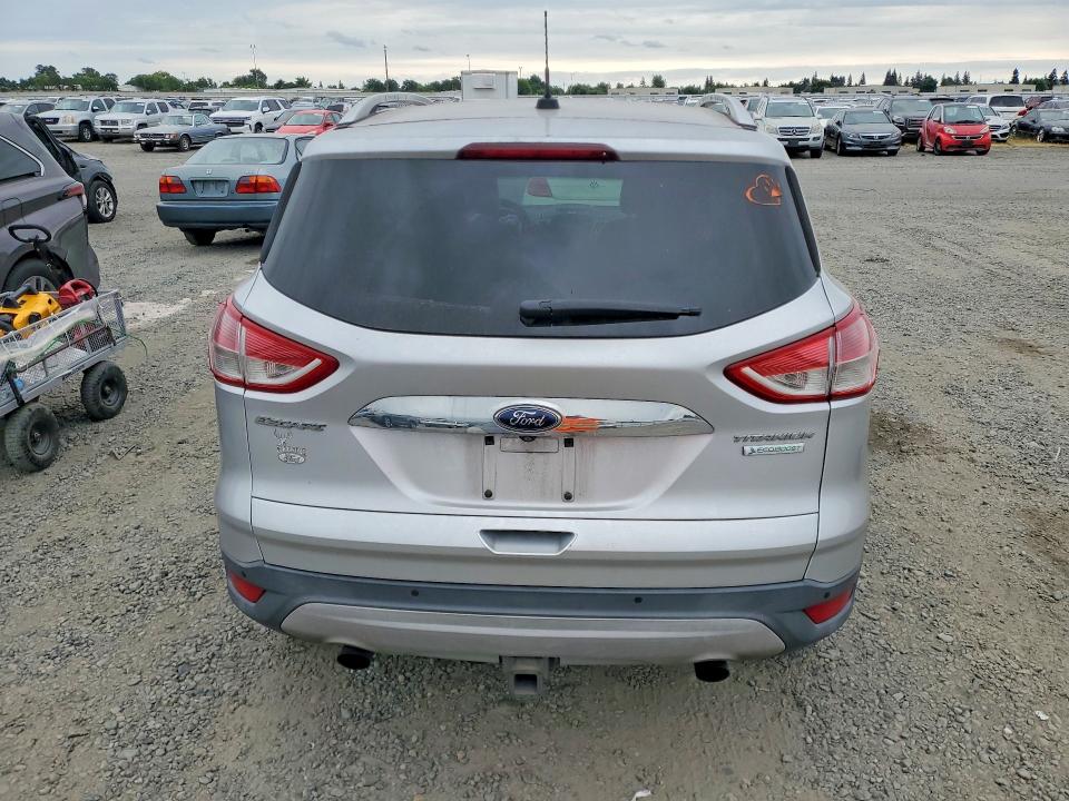 2014 Ford Escape მანქანა იყიდება აუქციონზე, vin: 1FMCU0J98EUD25344, აუქციონის ნომერი: 52351446