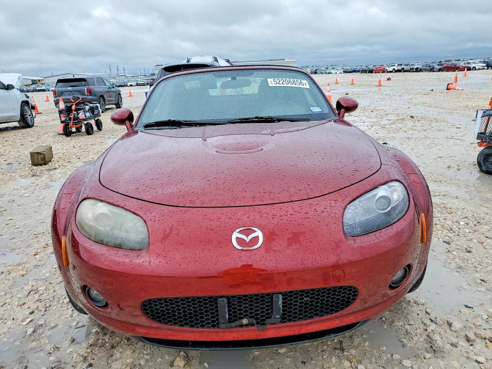 52206856 :رقم المزاد ، JM1NC25FX70137382 vin ، 2007 Mazda Mx-5 Miata مزاد بيع