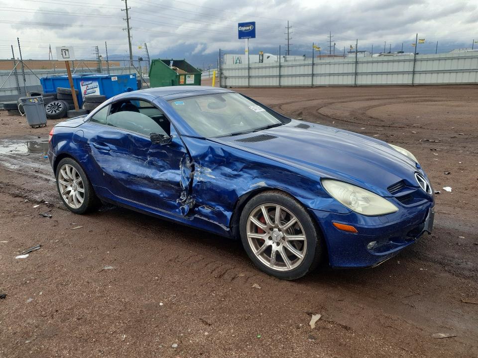 54473286 :رقم المزاد ، WDBWK56F85F025308 vin ، 2005 Mercedes-benz Slk مزاد بيع