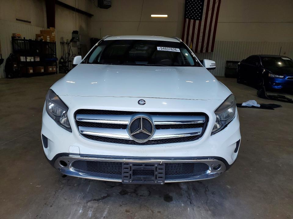 2015 Mercedes-benz Gla მანქანა იყიდება აუქციონზე, vin: WDCTG4GB4FJ129167, აუქციონის ნომერი: 54937626