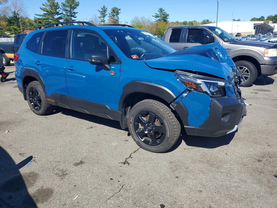 Продажа на аукционе авто 2023 Subaru Forester, vin: JF2SKAMC0PH537879, номер лота: 52646416