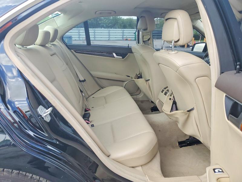 55418006 :رقم المزاد ، WDDGF4HB9CR215862 vin ، 2012 Mercedes-benz C مزاد بيع