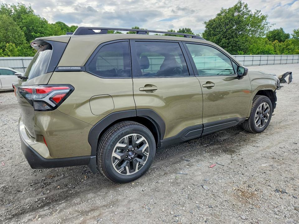 Продаж на аукціоні авто 2025 Subaru Forester, vin: JF2SLDDC2SH614243, номер лоту: 51993866