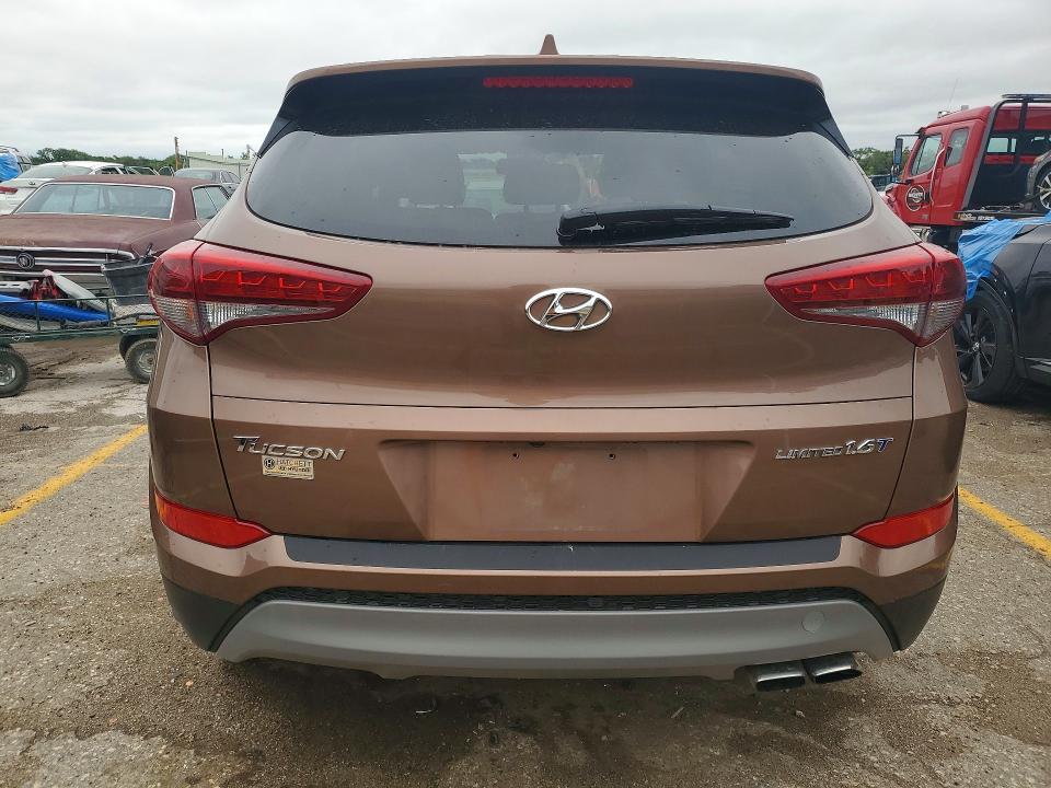 54120866 :رقم المزاد ، KM8J33A27HU385084 vin ، 2017 Hyundai Tucson مزاد بيع