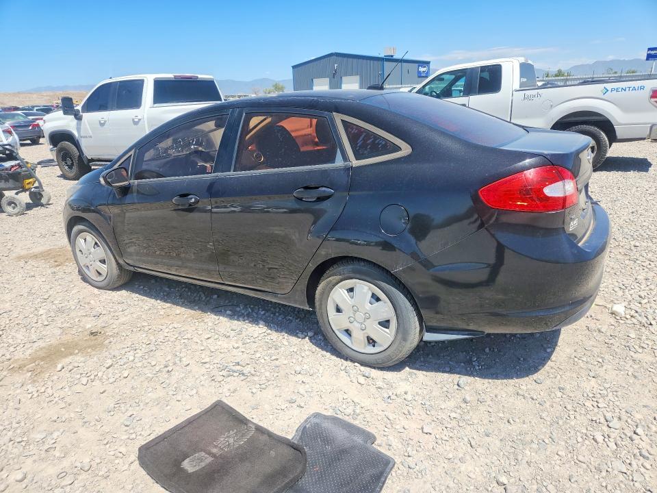 2013 Ford Fiesta მანქანა იყიდება აუქციონზე, vin: 3FADP4BJ4DM227615, აუქციონის ნომერი: 53608126