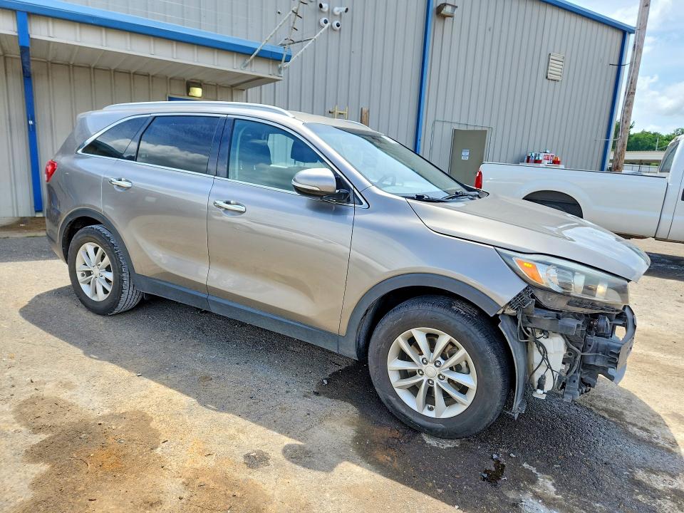 2017 Kia Sorento მანქანა იყიდება აუქციონზე, vin: 5XYPG4A30HG251097, აუქციონის ნომერი: 54836966