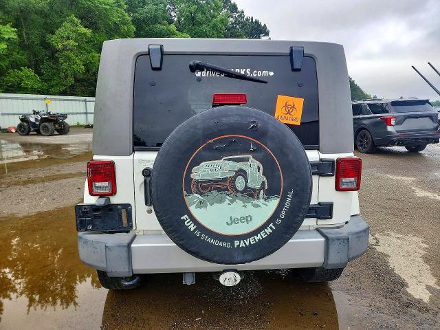2010 Jeep Wrangler Unlimited მანქანა იყიდება აუქციონზე, vin: 1J4BA5H17AL204448, აუქციონის ნომერი: 54304696