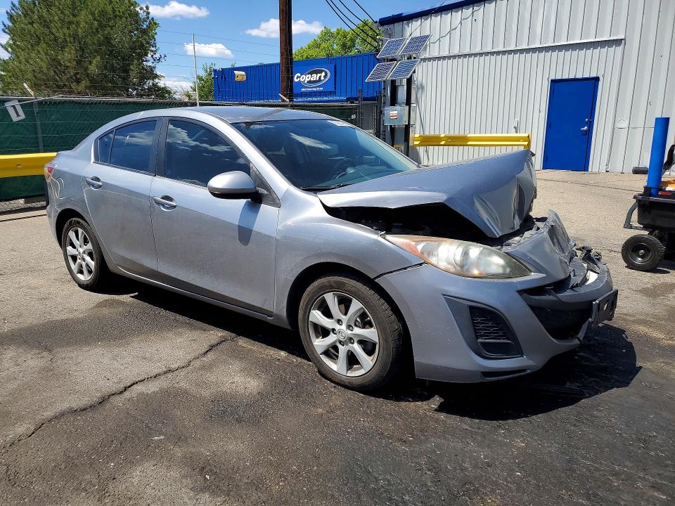 52307986 :رقم المزاد ، JM1BL1VF4B1479300 vin ، 2011 Mazda 3 مزاد بيع
