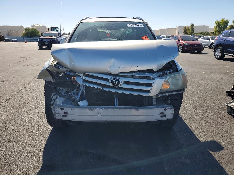 54239246 :رقم المزاد ، JTEGP21A250051404 vin ، 2005 Toyota Highlander مزاد بيع