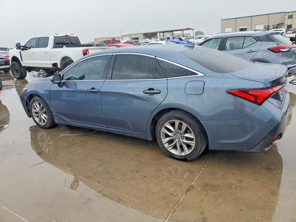 Auction sale of the 2022 Toyota Avalon, vin: 4T1JZ1FB2NU087095, lot number: 55007866