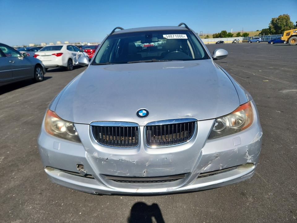 54871086 :رقم المزاد ، WBAVT13566KW23837 vin ، 2006 Bmw 325 مزاد بيع