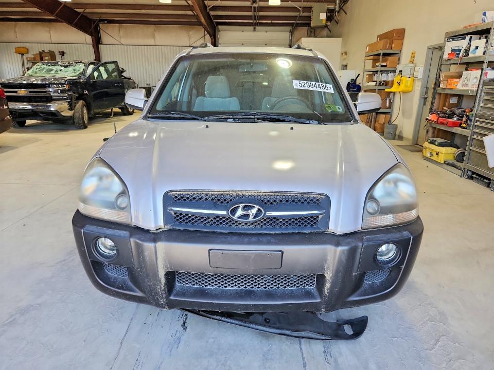 Продажа на аукционе авто 2005 Hyundai Tucson, vin: KM8JN72D75U075384, номер лота: 52984486
