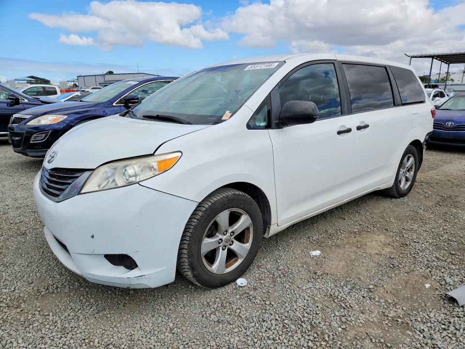 Продажа на аукционе авто 2017 Toyota Sienna, vin: 5TDZZ3DC2HS832676, номер лота: 55372166