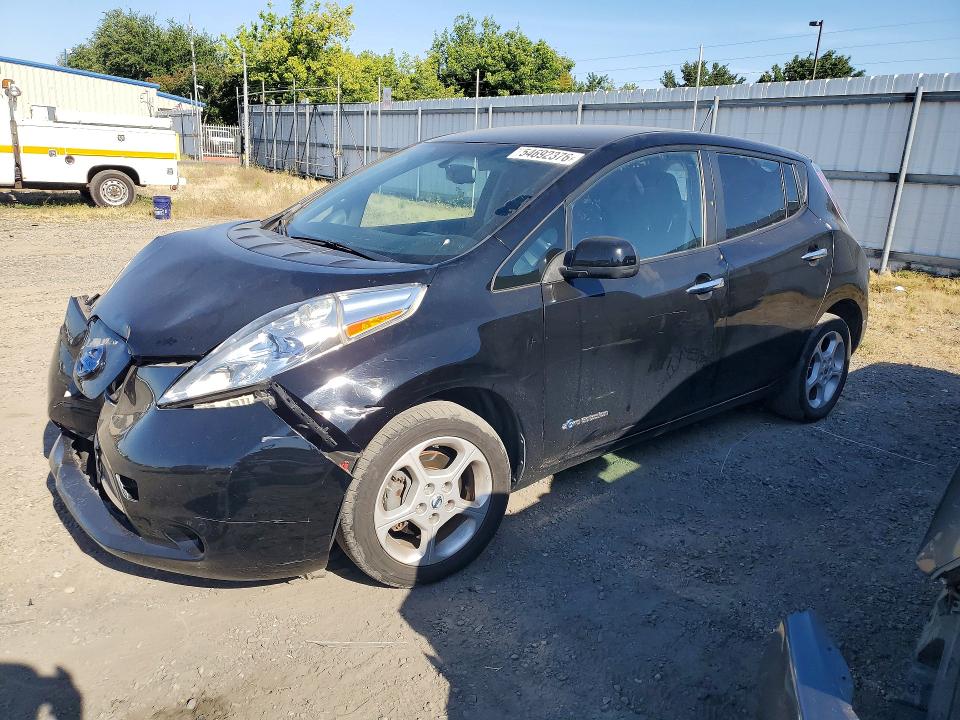 2013 Nissan Leaf მანქანა იყიდება აუქციონზე, vin: 1N4AZ0CP1DC415390, აუქციონის ნომერი: 54692376