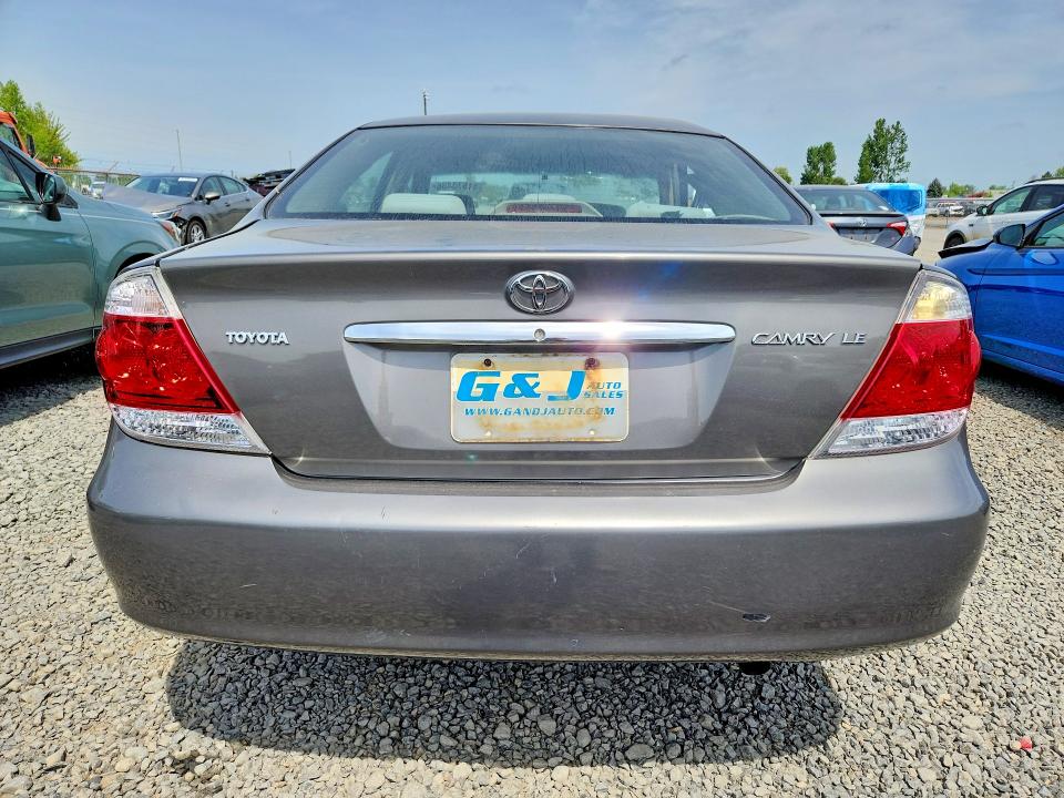 2006 Toyota Camry მანქანა იყიდება აუქციონზე, vin: 4T1BE32K16U735500, აუქციონის ნომერი: 51870436