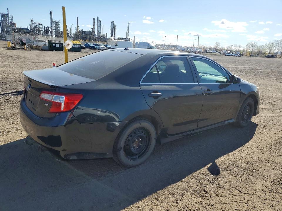 51830146 :رقم المزاد ، 4T1BF1FK1CU036763 vin ، 2012 Toyota Camry مزاد بيع