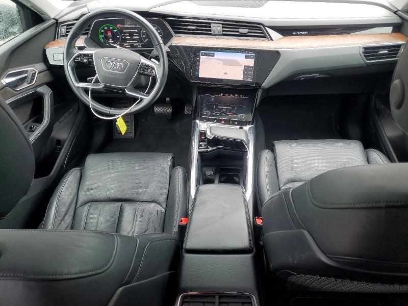 53088706 :رقم المزاد ، WA1VABGE2KB020767 vin ، 2019 Audi E-tron مزاد بيع