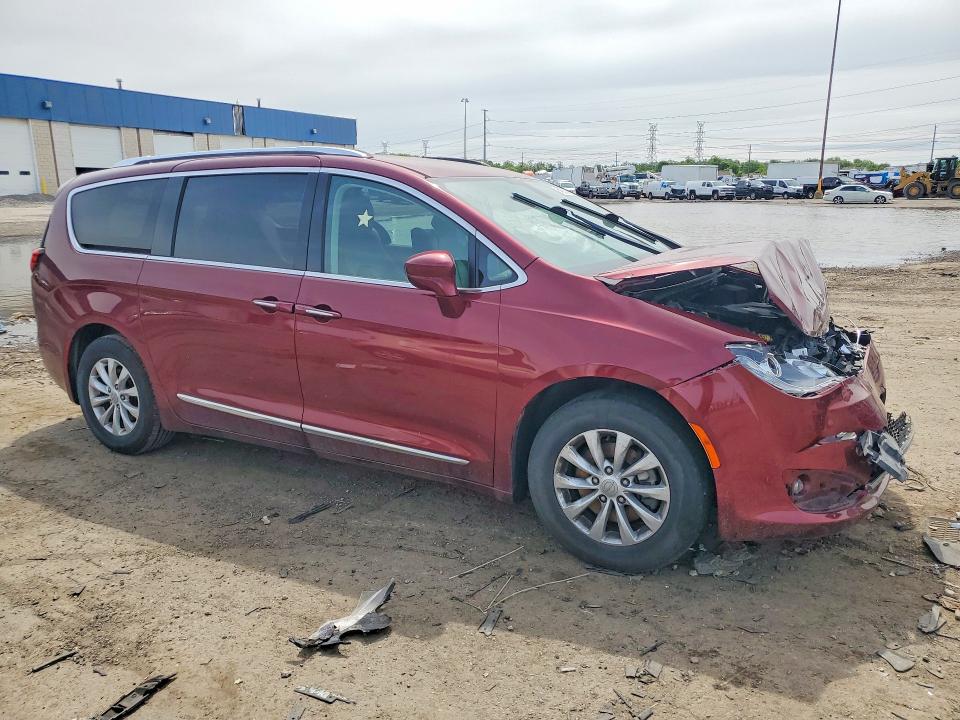 2018 Chrysler Pacifica მანქანა იყიდება აუქციონზე, vin: 2C4RC1EG6JR104154, აუქციონის ნომერი: 54805746