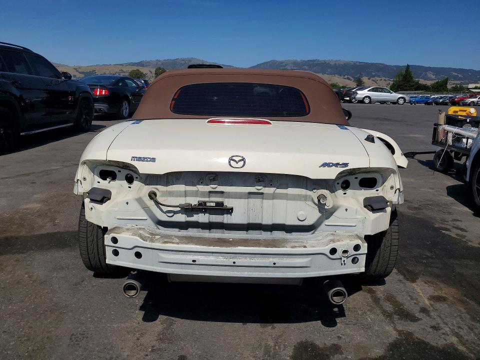 Продажа на аукционе авто 2006 Mazda Mx-5 Miata, vin: JM1NC25F360111737, номер лота: 53405946